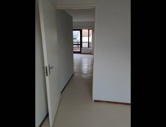 2 BEDROOM APARTMENT TO LET IN JUKSKEI PARK